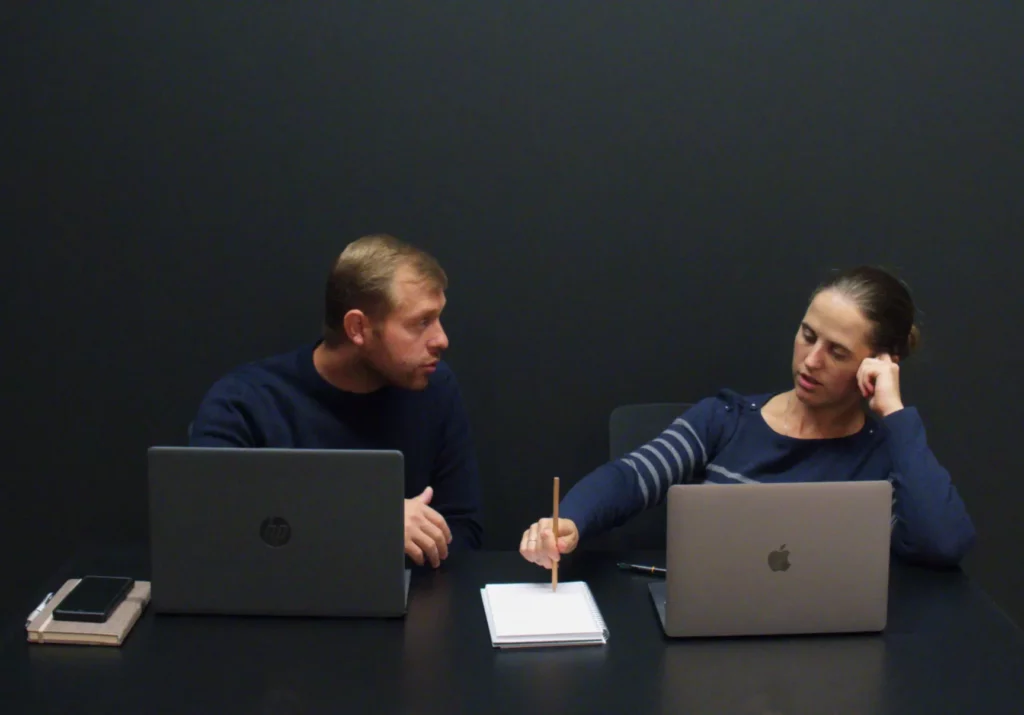 Morgane Karbowiak et William Bruel en séance de travail